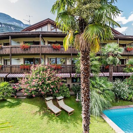 Hotel Arndt Термено Екстериор снимка