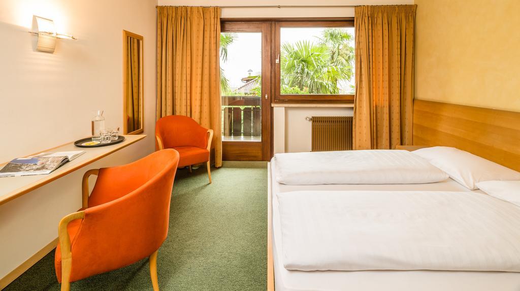 Hotel Arndt Термено Екстериор снимка