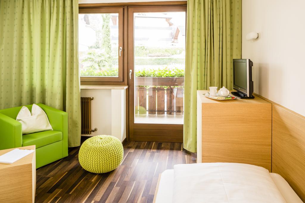Hotel Arndt Термено Екстериор снимка